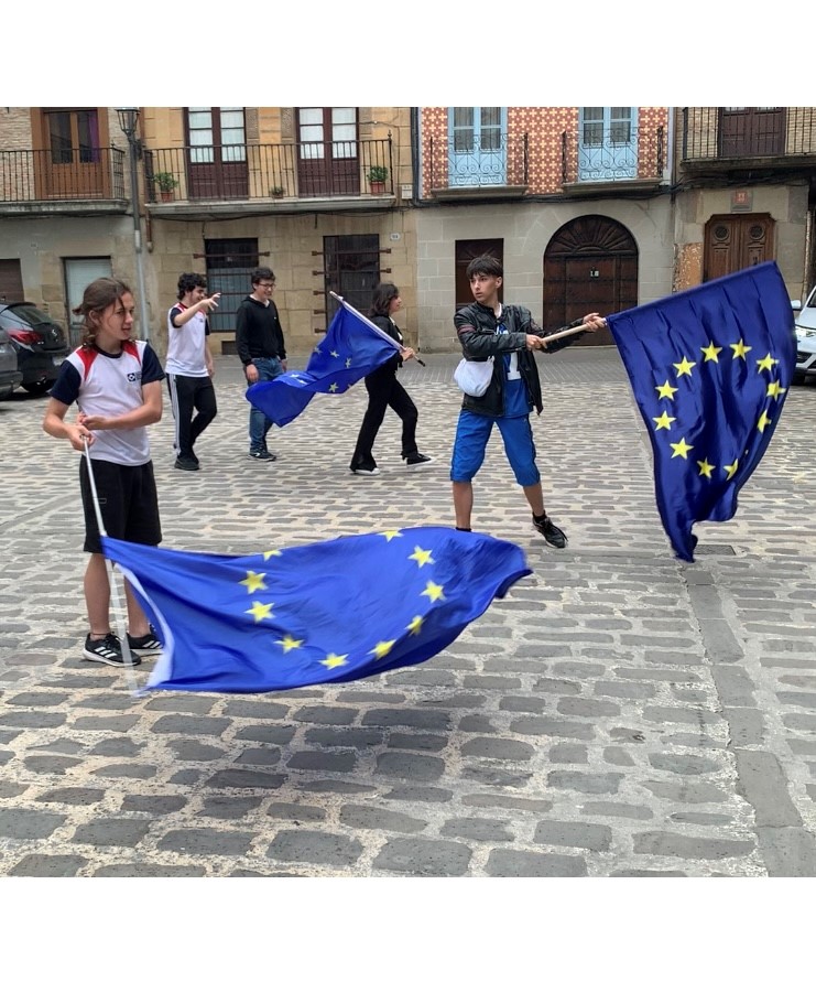 El Colegio Padres Reparadores de Puente la Reina, Escuela Embajadora del Parlamento Europeo, celebra el Día de Europa